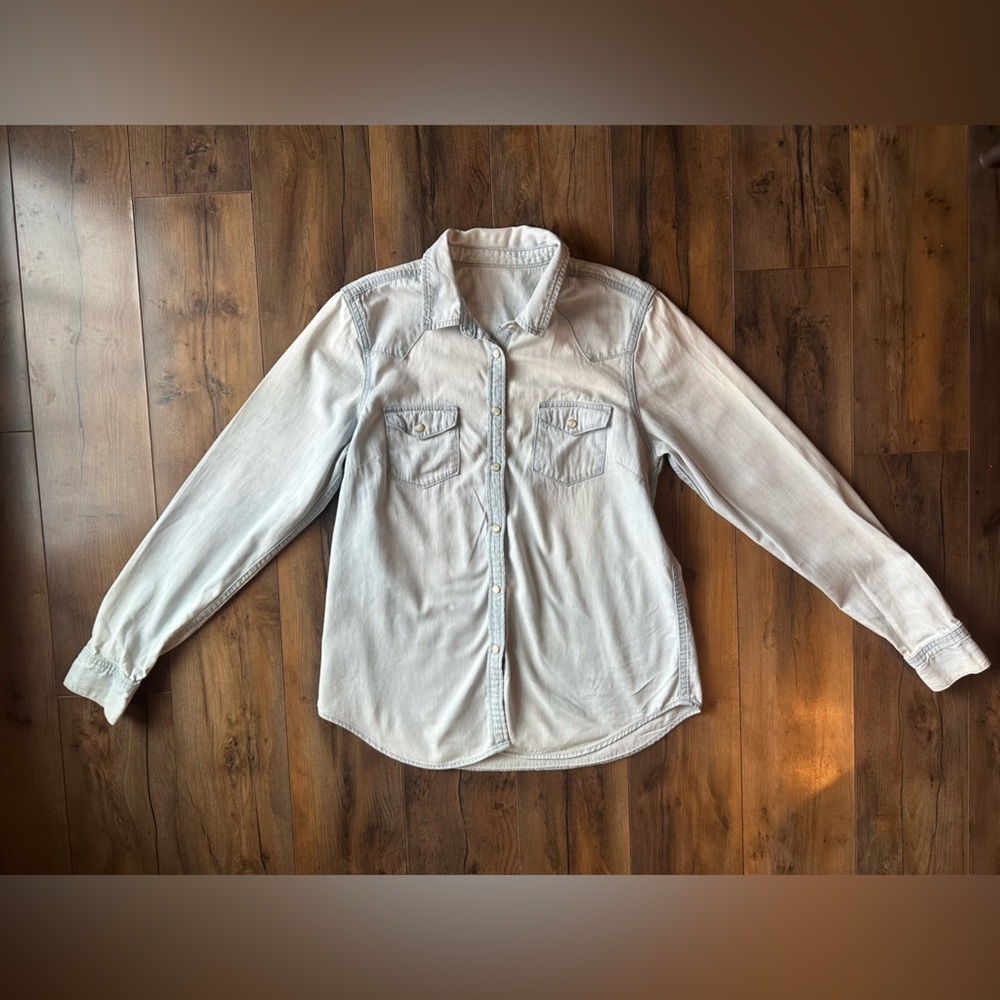 GAP 1969 Western Snap Button Shirt Light Wash Chambray Mens M